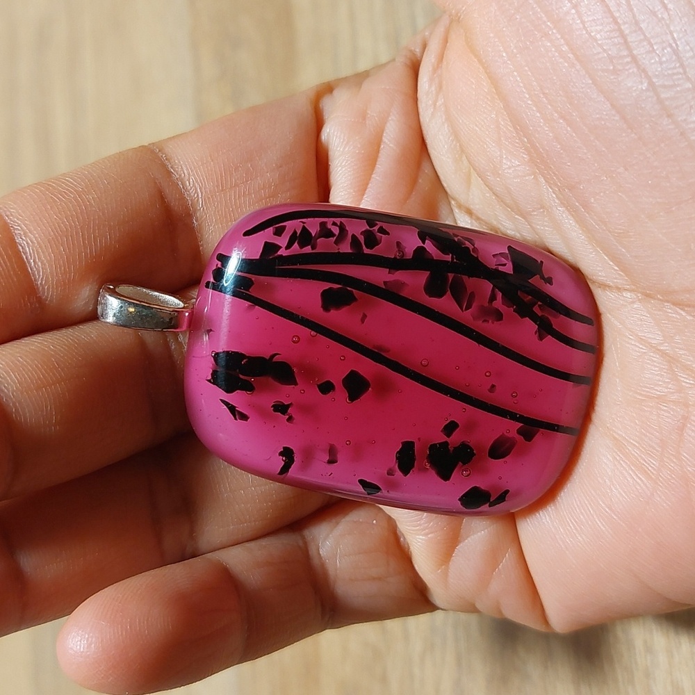 Pink And Black Art Glass Rectangle Pendant - Picture 4 of 6